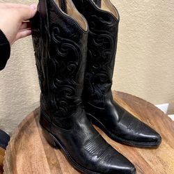 Boots Size 6.5