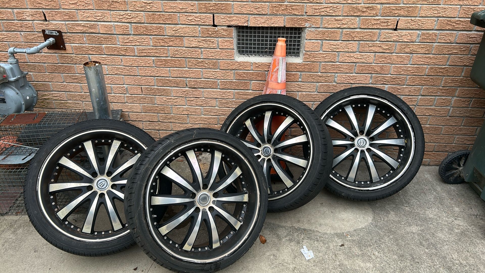 Set Of 20 Inch Rims