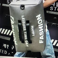 *NWT* Duffle weekender Travel Bag  - Sample sale