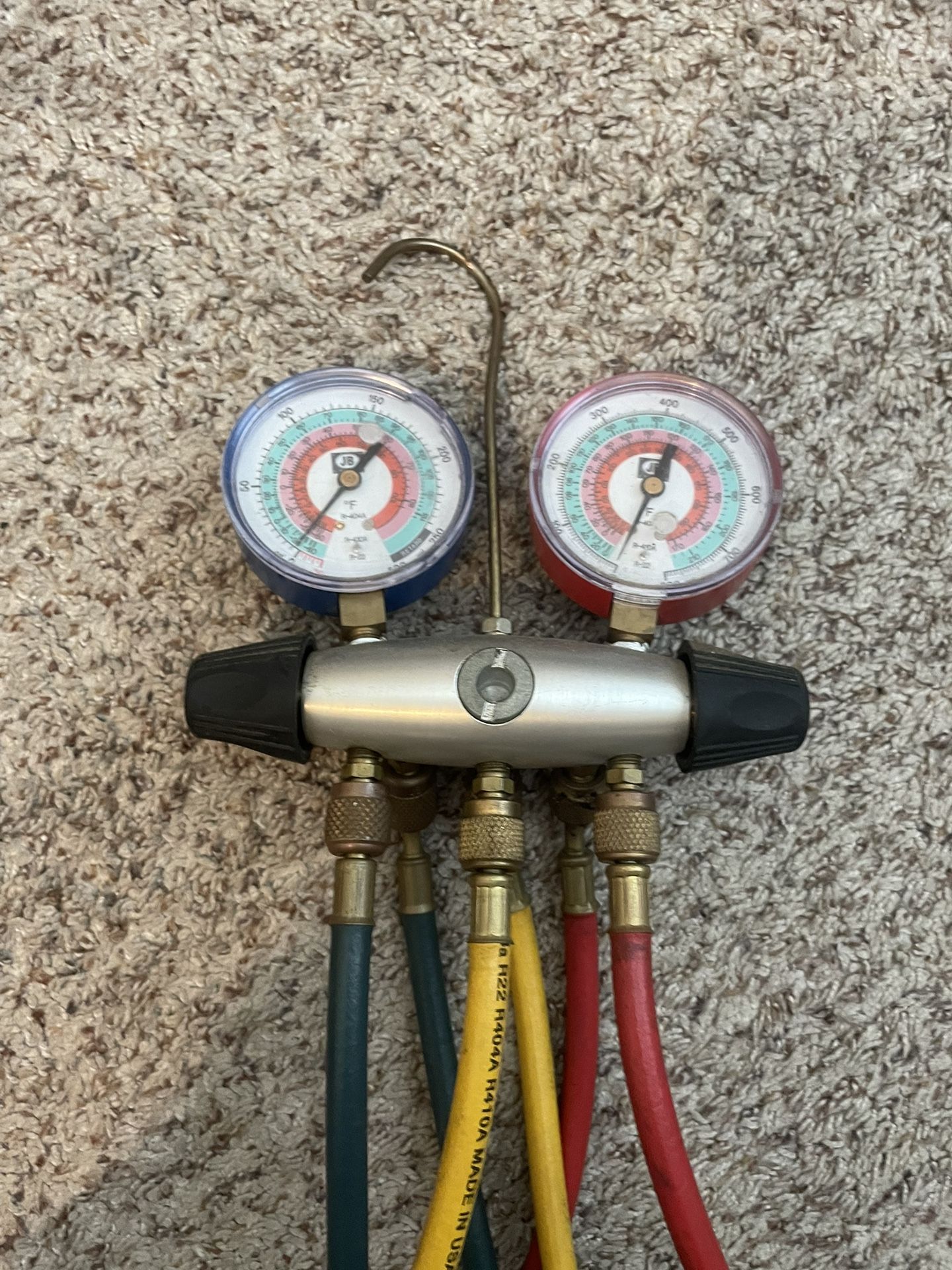 JB Industries Refrigerant Manifold Gauges 