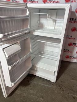 GE® 14.4 Cu. Ft. Top-Freezer Refrigerator