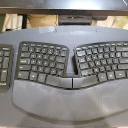 Microsoft Ergonomic Keyboard Sculpt 