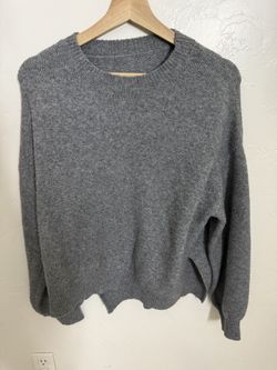 Gray Knit Sweater – Soft & Cozy 