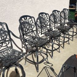 set of 5 Swivel Casta iron Bar Stools 