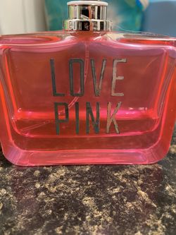 Small amount of VS perfume