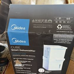 Midea Cube 20 Pint Dehumidifier up to 2,000 Sq. Ft Works With Alexa WIFI 