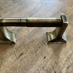 vintage-style wall-mounted double post toilet paper holder
