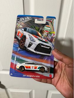 Hot Wheels 7-11 GTR r35