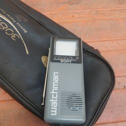 Sony Hand Held TV Watchman Works Great