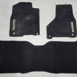 Ram 1500 /2500 Floor Mats 