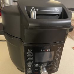 Instant Pot Cooker