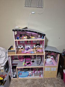 Wooden Barbie Dollhouse w/ 4 Levels 