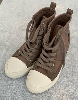 GUESS,  Women’s High Top Sneakers, Size 5M, Gray