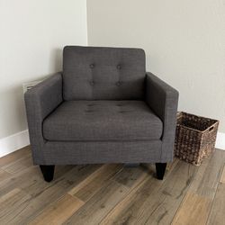 2 Grey Sitting Chairs 