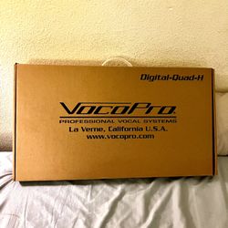 New 4 Wireless Mics And Receiver