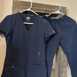 Women's Scrubs