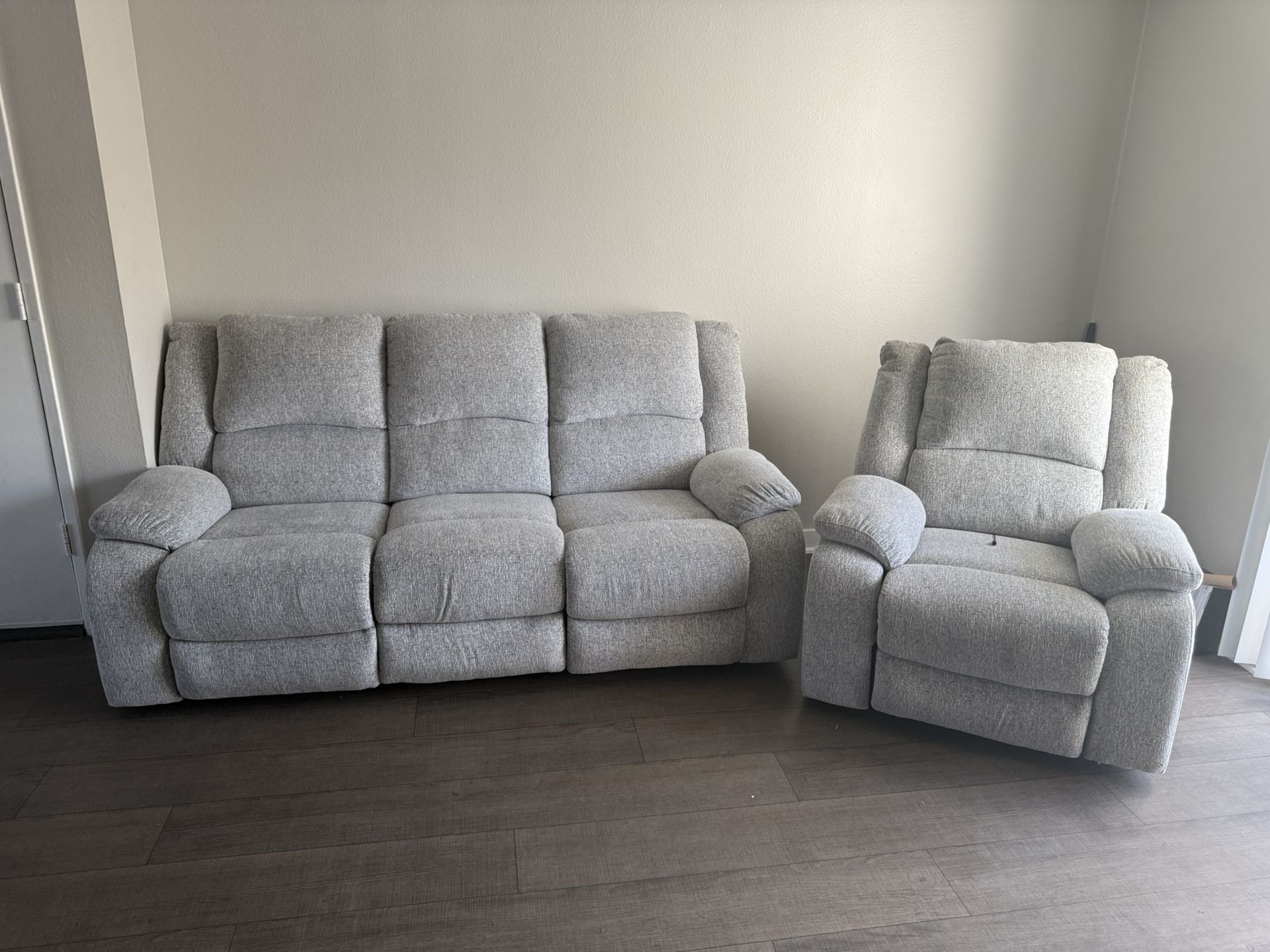 Light Grey Sofa Set