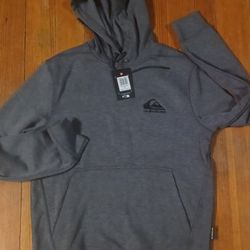 $100 MSRP Quicksilver Men's Size Small New Long Sleeve Pullover Hoodie 