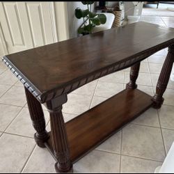 Entry Way Table 