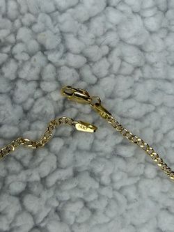 14KT Gold Cuban Link Chain Necklace
