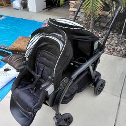 Graco double Duoglider click contact stroller in great condition 
