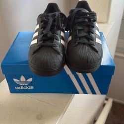 super Star Shoes Black