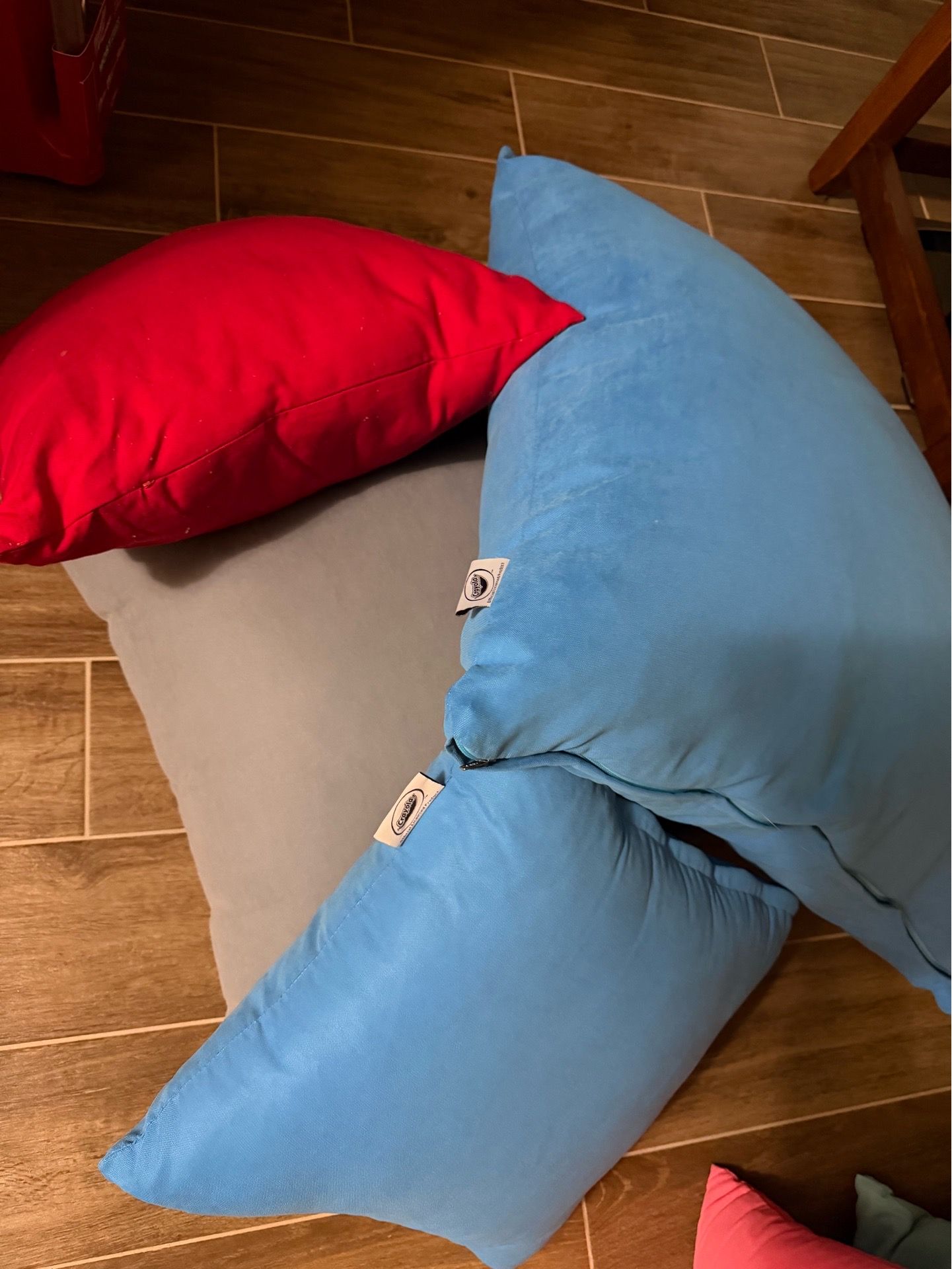 Decorative pillow