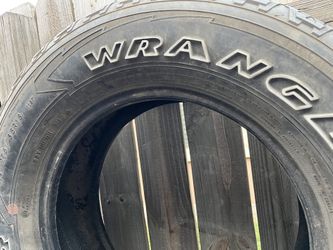 P275/65R18 Goodyear wrangler Tires