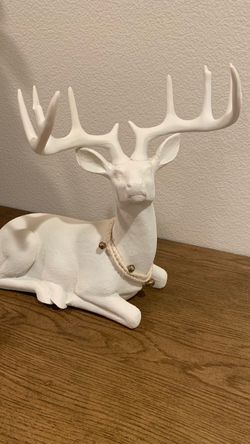 Large white matte resin sitting deer figurine
