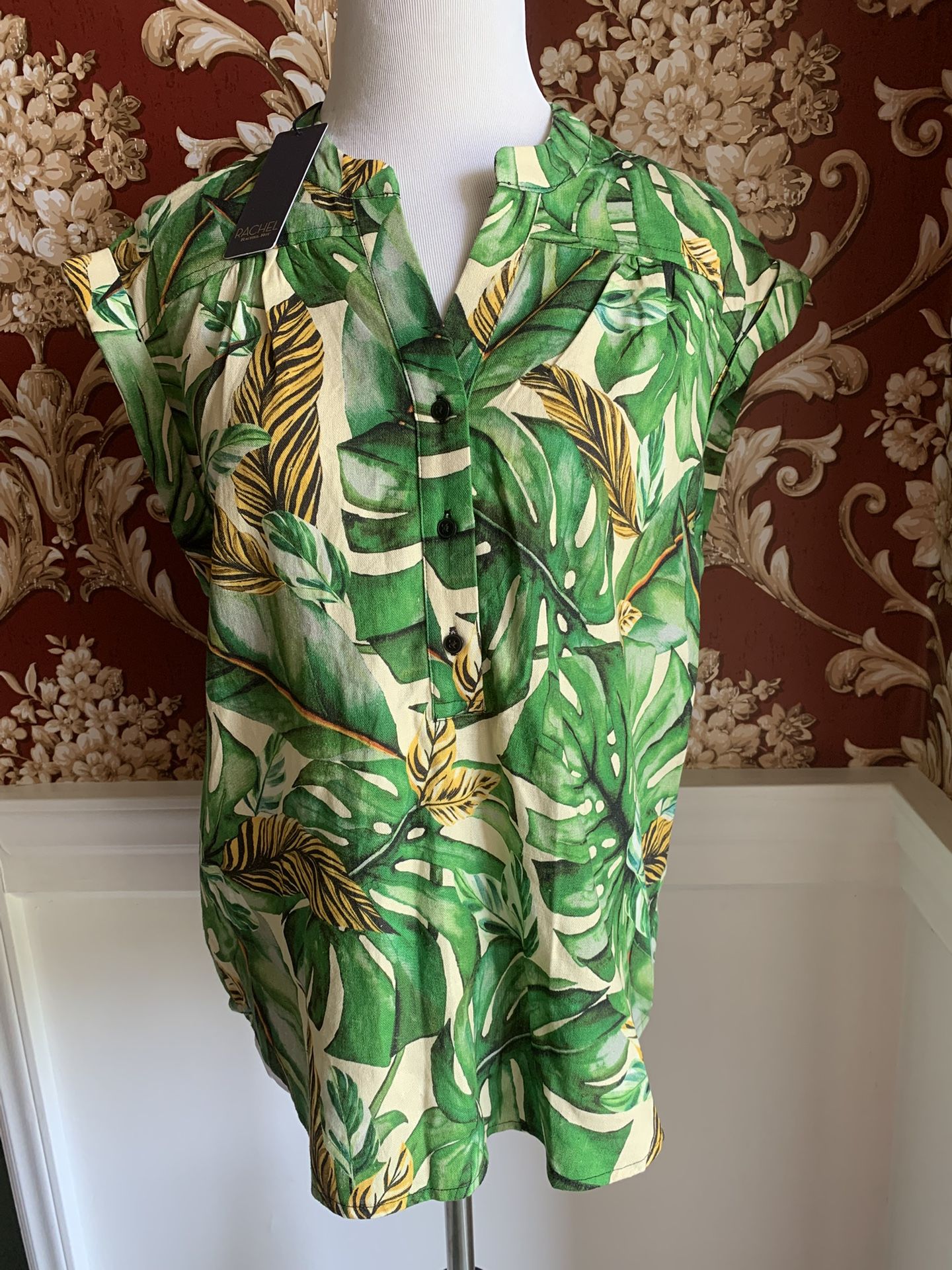 NWT: Rachel Rachel Roy Green Safari Top