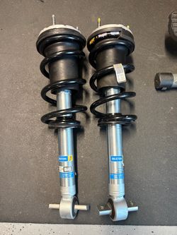 Bilstein 5100 Front Level/Lift Struts & Rear Shocks