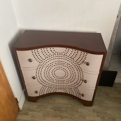 Antic Drawers