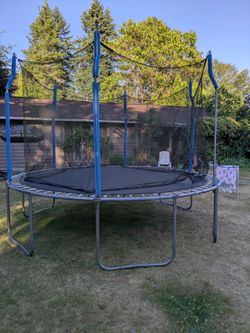 12' trampoline