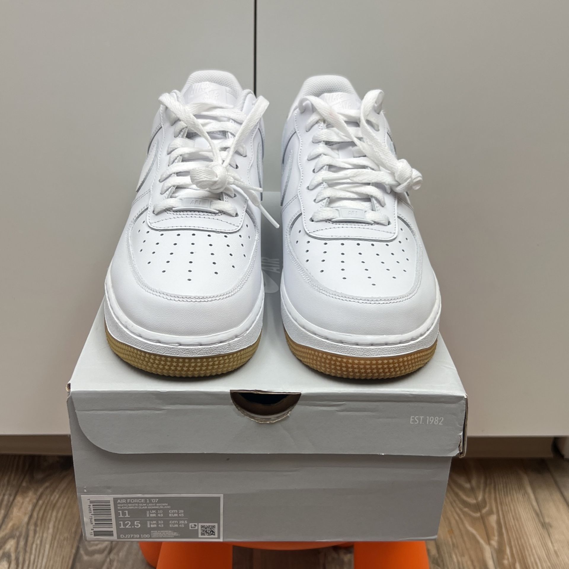 Nike Air Force 07 White Gum Size 11