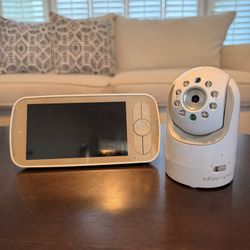 Infant Optics Baby Monitor