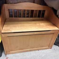 Pine Wooden Storage Bench $44.00