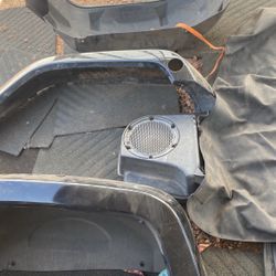 Jeep 07 rear, fenders and passenger front subwoofer and more