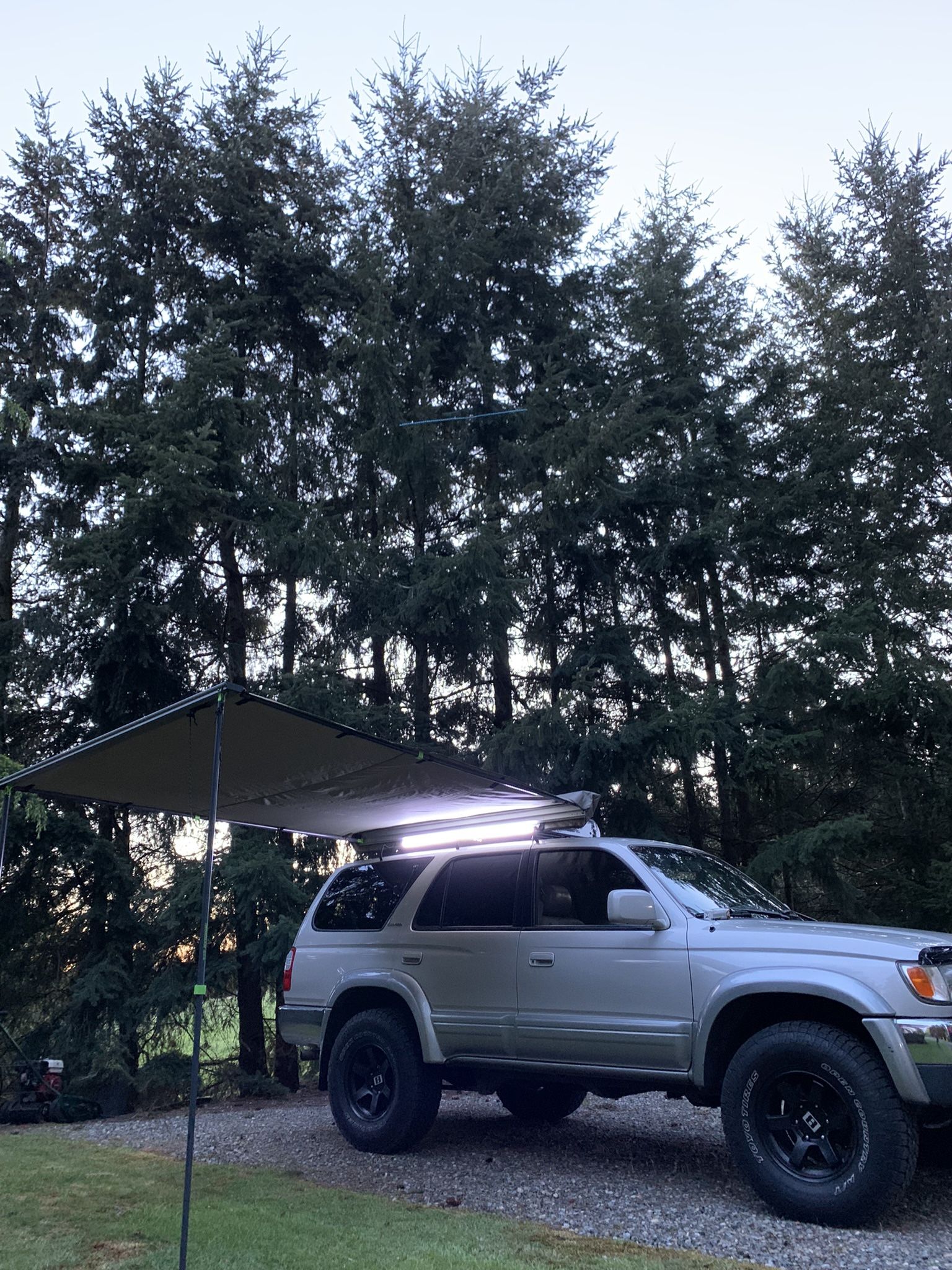 Ironman 4x4 Car/Truck/SUV Awning