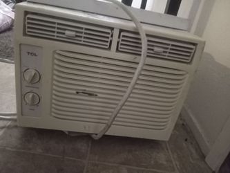 Window AC unit