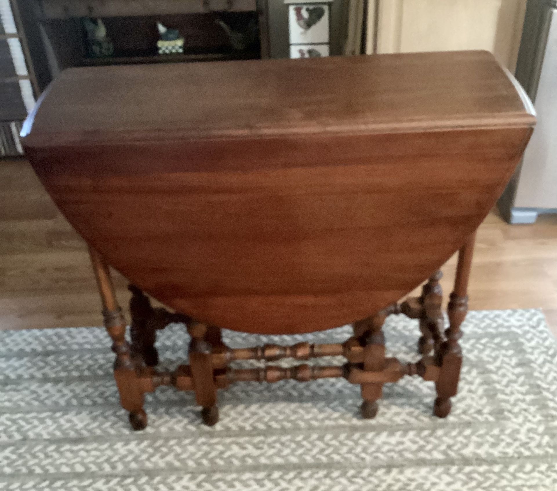 Gate Leg Table