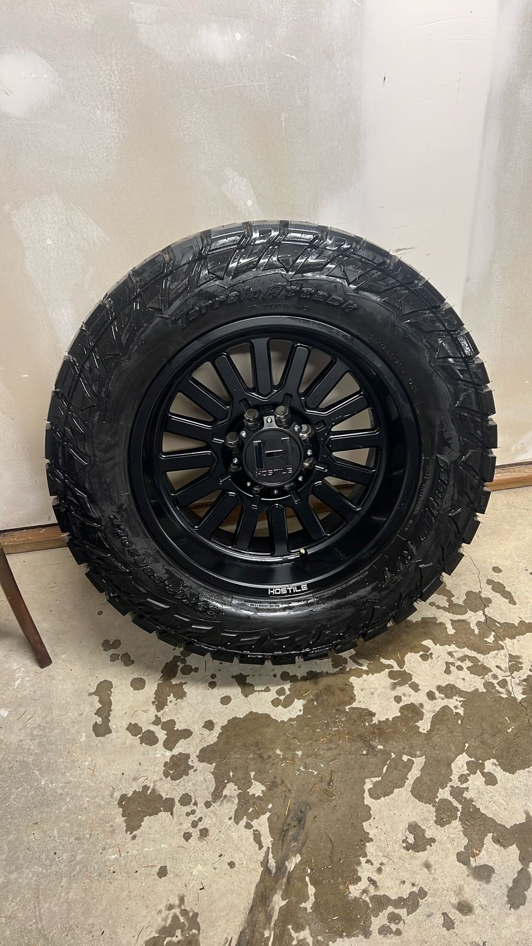 35 X 12.5 R20LT  AMP R/T