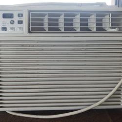 AC Window Unit