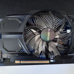 Gigabyte GV-R7240C-2GI Graphics Card 