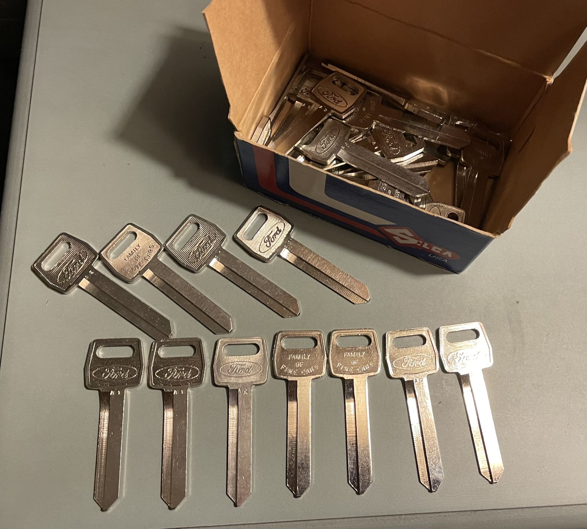 30 Ford Logo OEM Ignition Key Blanks Square Head Uncut