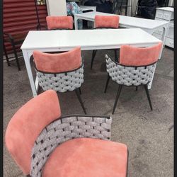 6- Piece Modern Dining Set – White Table + 5 Salmon & Gray Woven Chairs