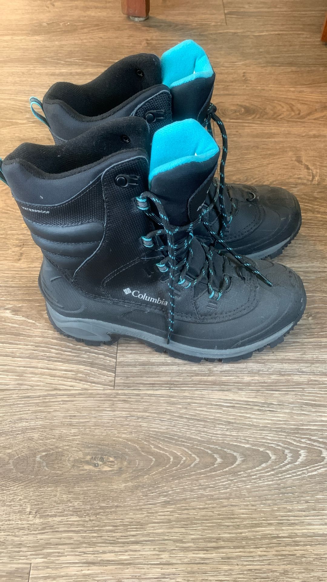 Columbia Snow Boots