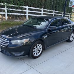 2013 Ford Taurus