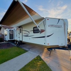 2013 Forestriver Windjammer Triple slide 3065W