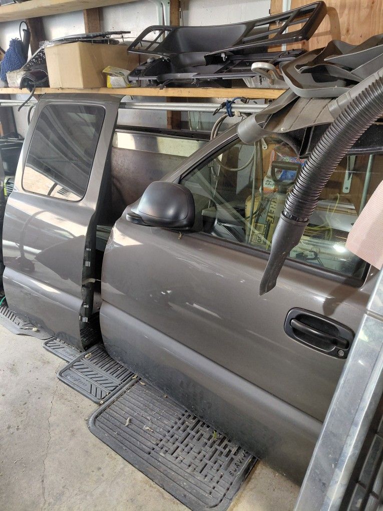 3 CHEVY SILVERADO PICKUP DOORS $300