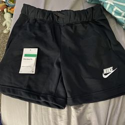 kids nike shorts(standard fit)